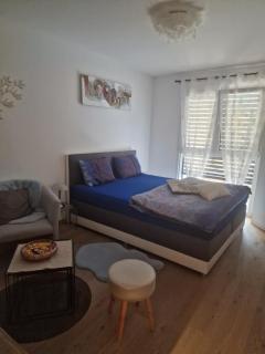 Chambre aux bord de l'Areuse - 5