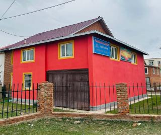 Mandakh Naran Guest House - 1