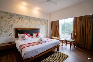Krishna Inn - Royal Hotels - 7
