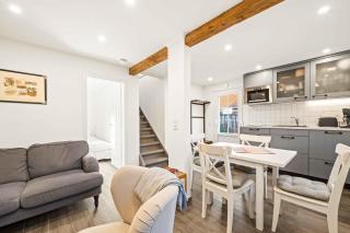 Silvia, zentrales Ferienhaus mit 2 Schlafzimmern, Terrasse, Hund willkommen! - 5