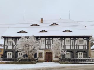Ferienwohnung und Pension Goldberg - 0
