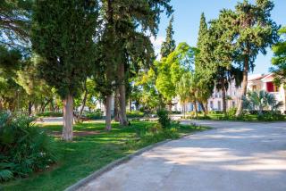 Theasis Luxury Apartment - 5