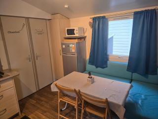 Bungalow confortable à Nans-les-Pins de 30 m² - 1