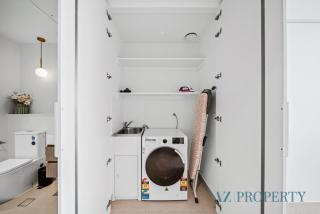 Brand new Luxurious 1 Bedroom Perth CBD - 4