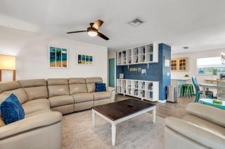 Relax On The Rocks - 5