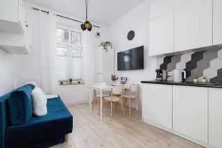 Charming One Bedroom Apartment in Cracow with a Perfect Location by Noclegi Renters - 3