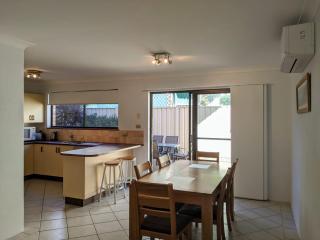 Sandy Shore Villa - 5