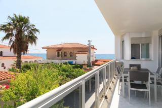 UHC Riviera Family Apartments - 2