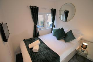 Ty Glas Mews by Property Promise, Cardiff - 3