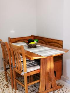 Plato's apartment sleeps up to 5 - 5