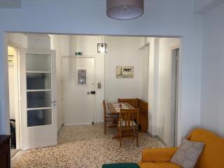 Plato's apartment sleeps up to 5 - 4