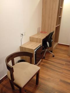 Seven Olives - Business Hotels - 7