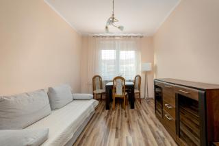 Długosza Homely Apartment by BookingHost - 3