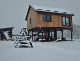 Natur House Beskidy - dom z drzewa księżycowego z SAUNĄ i BALIĄ Jacuzzi!! - 0
