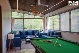 StayVista at Mount Lyf Resort with Mountain Views, AC, WiFi - 8