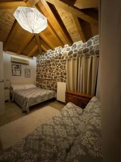 Despoinas Stone House in Kranidi - 1