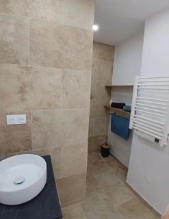 Hypercentre, neuf et lumineux - 1