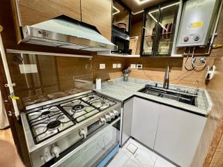 Gleaming Apartment 2BDR Rehab - by Landmark stays - 1