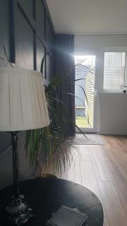 The Cube at No. 21. Modern & Stylish getaway. - 5