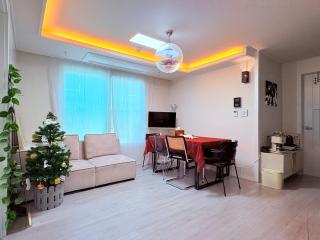 MAYs GO DUCK Newly built Family Stay KSPO IKEA Lotte World - 1