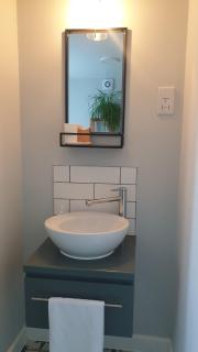 The Cube at No. 21. Modern & Stylish getaway. - 7