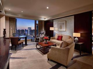 Fairmont Beijing - 20 minutes to Forbidden City by metro - 1