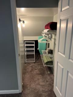 Cozy & Spacious Private Basement - 2