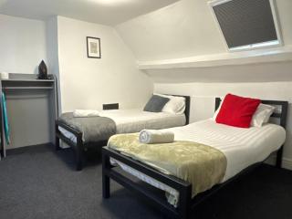 St James's Terrace Studio Rooms - 2