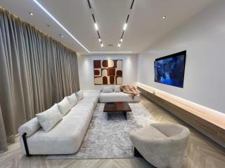 Chizzly Apartment - 5