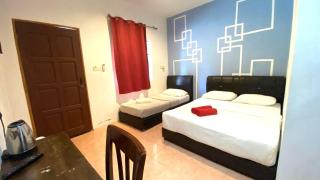 Collection o Langkawi near pantai cenang formerly tokman inn - 6