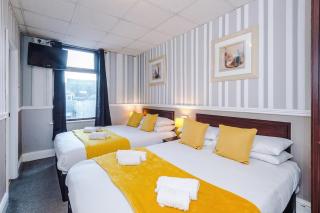 Entire Sonora Park Hotel Sleeps 37 Central Pier - 6