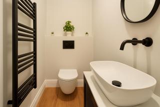 Beautiful Five-Bedroom House near Hammersmith - 5