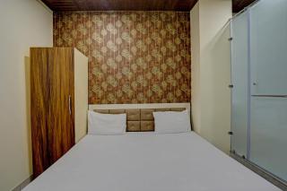 Super Hotel O Krishna Guest House & PG - 9