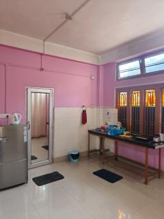 White house no 1 home stay - 7