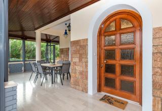 Villa Psani - Beachfront Escape with Garden - 2