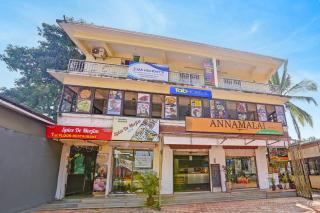 FabHotel JAS Holidays - 4