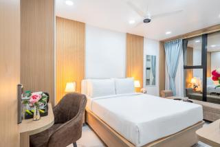 Rcc Hotels Gachibowli - 1