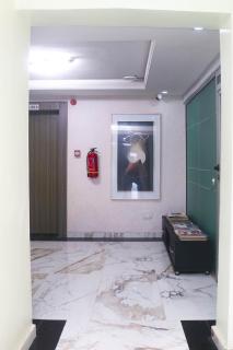 House 32 Hotels and Suites - 3