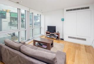 Cosy Retreat in Canary Wharf - 4