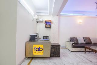 FabHotel South Paradise - 9
