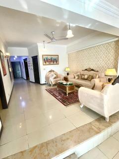 Beautiful Apartment - 8