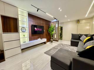 Gleaming 1BDR Rehab - by Landmark stays - 0