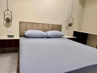 Gleaming 1BDR Rehab - by Landmark stays - 5