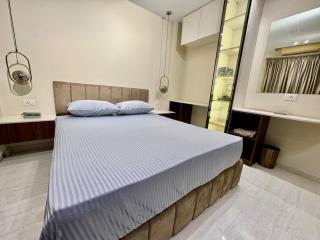 Gleaming 1BDR Rehab - by Landmark stays - 4