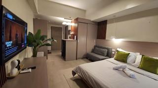 Cozy Stay near IT Park, pool, netflix, fast wifi, gym - 8