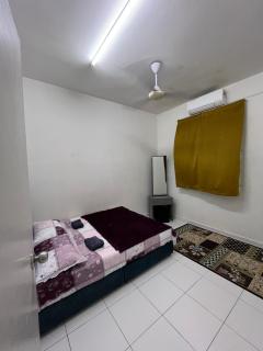 Dua Puteri Homestay - 4