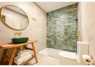 Swieqi Best Location, Stay Close to Bars, Food & Nightlife - 5