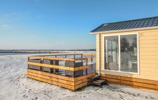 Pet Friendly Home In Lauwersoog With House Sea View - 3