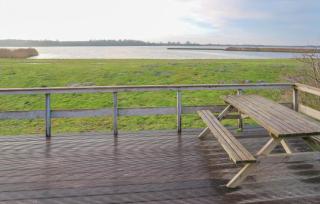 Pet Friendly Home In Lauwersoog With House Sea View - 9