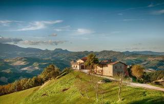 Pet Friendly Apartment In Sant'angelo In Vado - 4